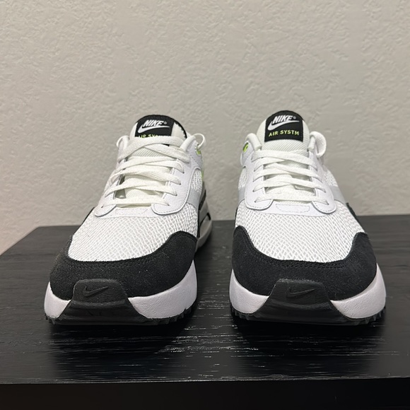 New Size 10 Men’s Nike Air Max SYSTM White Black DM9537-100 Athletic Sneakers - Picture 4 of 9